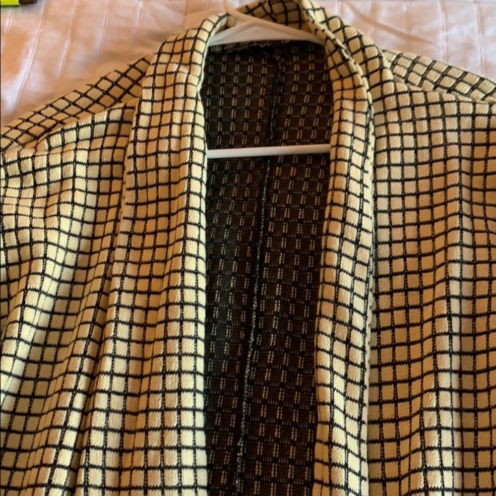 Sweater - Picture 3 of 3